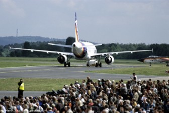 053_ILA2004.jpg