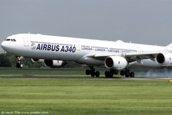 074_ILA2004.jpg