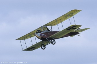 084_ILA2004.jpg