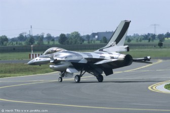 388_ILA2004.jpg