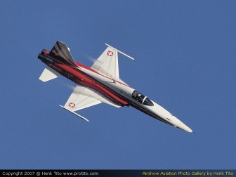 HT22701.jpg