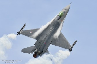 DSC_1782.jpg DSC_1782.jpg